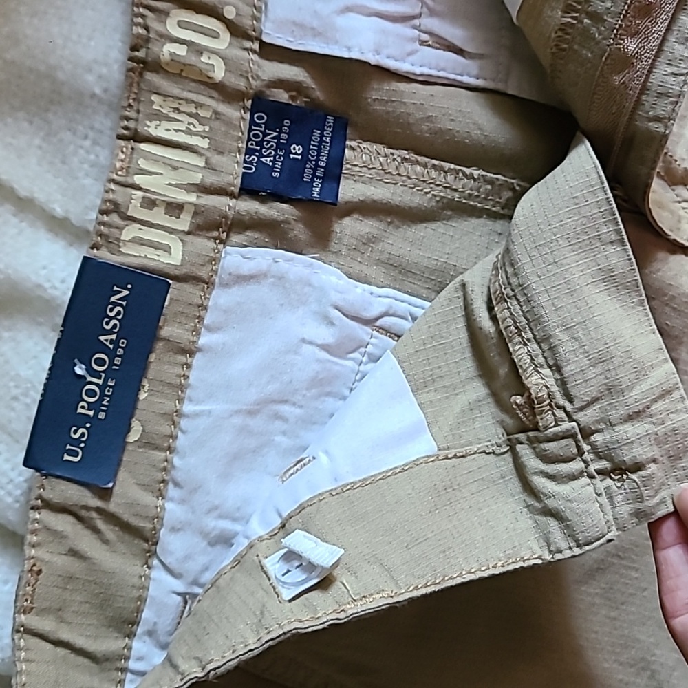 ⭐️NWT⭐️ U.S. Polo Assn. Boys Cargo Shorts | Size 18 - Picture 2 of 6